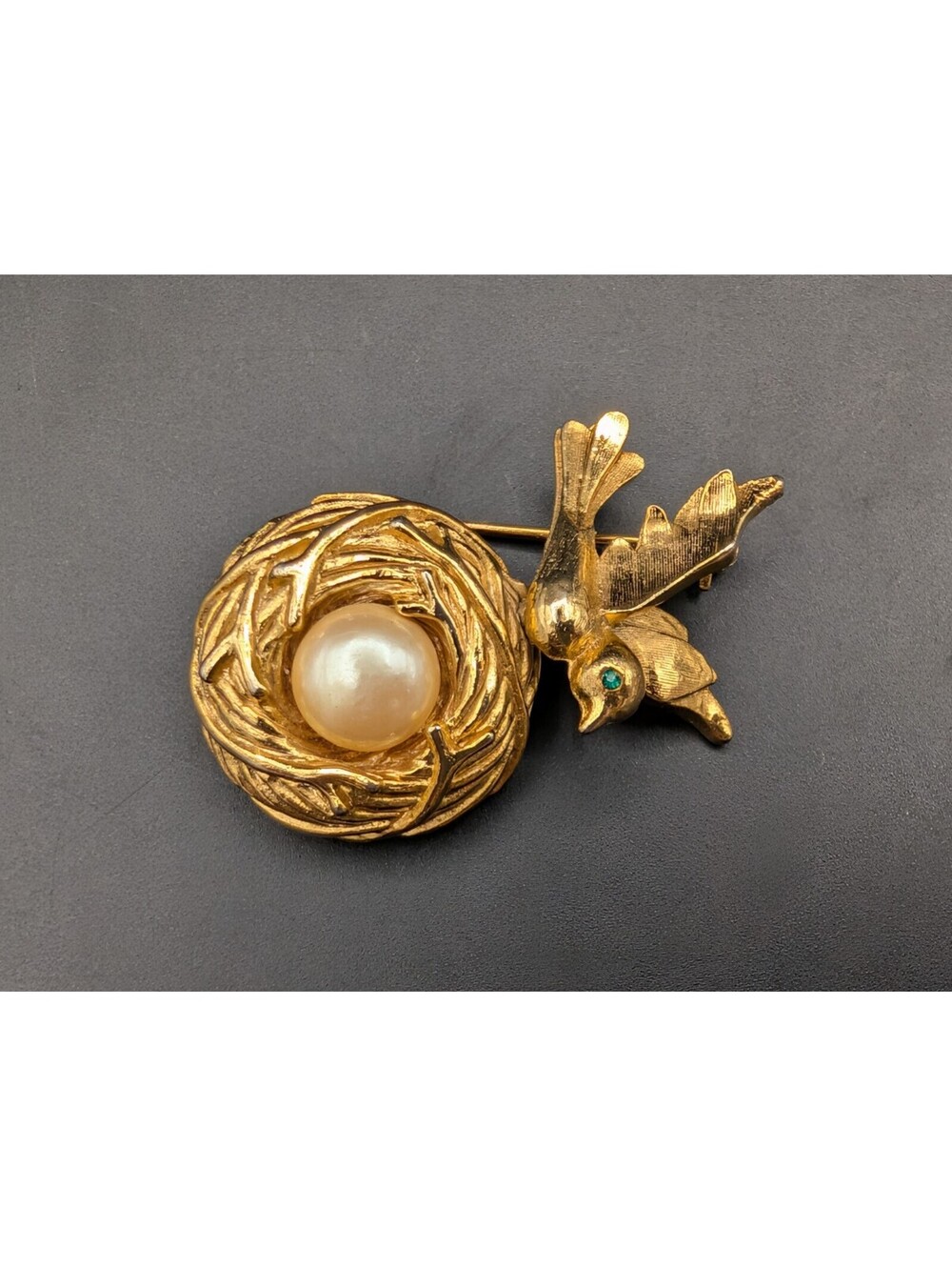 Vintage Brooch Bird on Nest Gold Tone Faux Pearl Egg Emerald Rhinestone Eye